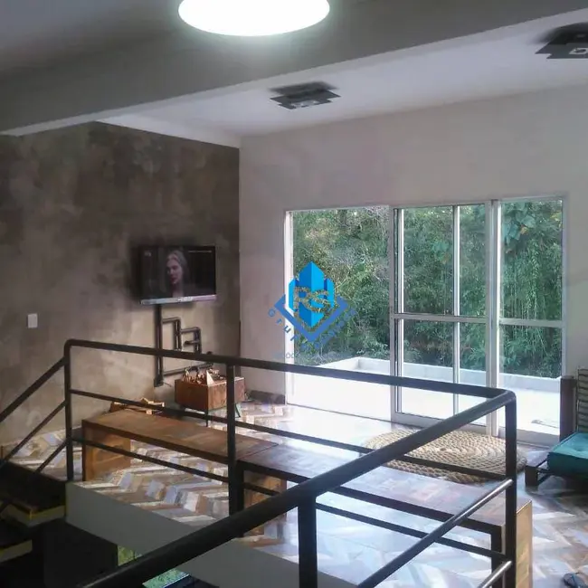 Foto 5 de Casa com 2 quartos à venda, 373m2 em Bertioga - SP