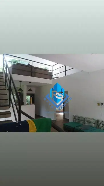 Foto 6 de Casa com 2 quartos à venda, 373m2 em Bertioga - SP
