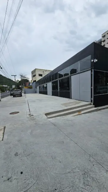 Armazém / Galpão à venda e para alugar, 521m2 em Enseada, Guaruja - SP - imagem 2 Foto 2 de Armazém / Galpão à venda e para alugar, 521m2 em Enseada, Guaruja - SP