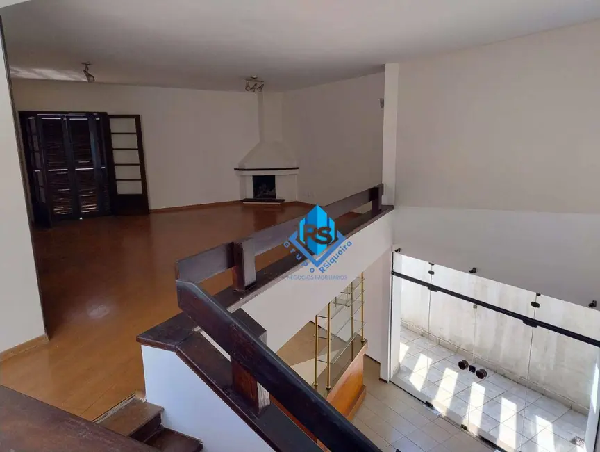 Foto 6 de Sobrado com 3 quartos à venda e para alugar, 377m2 em Jardim São Caetano, Sao Caetano Do Sul - SP