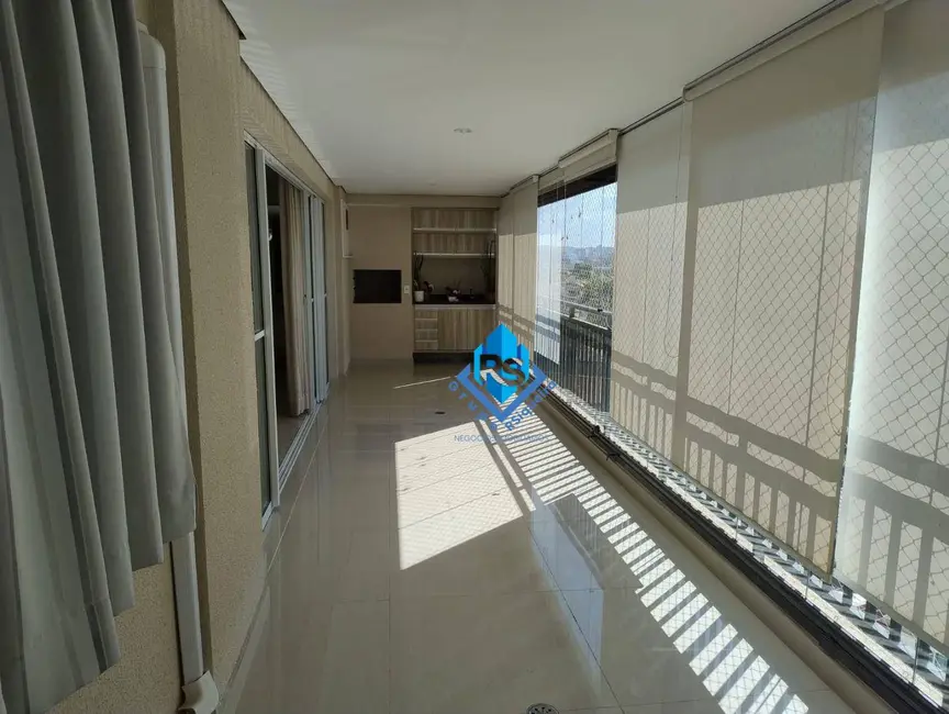 Apartamento com 3 quartos à venda e para alugar, 172m2 em Jardim São Caetano, Sao Caetano Do Sul - SP - imagem 4 Foto 4 de Apartamento com 3 quartos à venda e para alugar, 172m2 em Jardim São Caetano, Sao Caetano Do Sul - SP