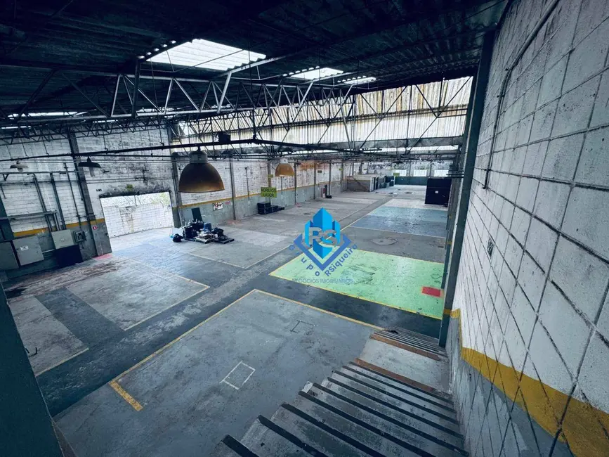 Armazém / Galpão para alugar, 2742m2 em Assunção, Sao Bernardo Do Campo - SP - imagem 4 Foto 4 de Armazém / Galpão para alugar, 2742m2 em Assunção, Sao Bernardo Do Campo - SP
