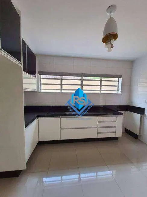 Foto 7 de Sobrado com 3 quartos para alugar, 200m2 em Anchieta, Sao Bernardo Do Campo - SP