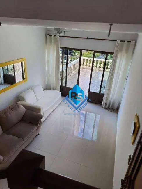 Foto 1 de Sobrado com 3 quartos para alugar, 200m2 em Anchieta, Sao Bernardo Do Campo - SP