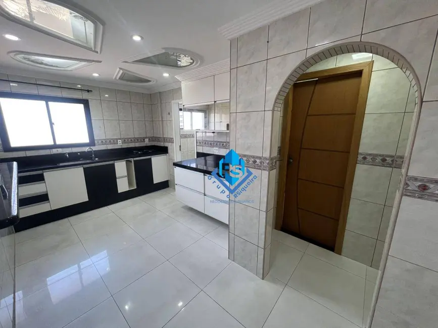 Foto 6 de Apartamento com 3 quartos à venda, 115m2 em Praia Grande - SP