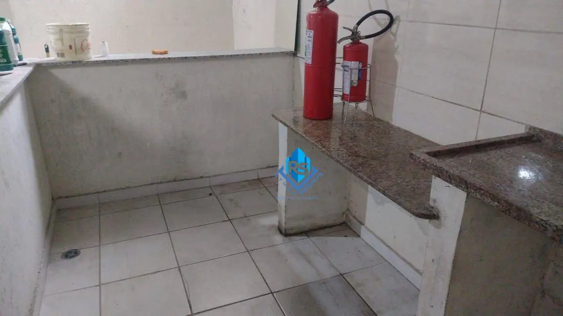 Sala Comercial para alugar, 300m2 em Vila Alto de Santo André, Santo Andre - SP - imagem 7 Foto 7 de Sala Comercial para alugar, 300m2 em Vila Alto de Santo André, Santo Andre - SP