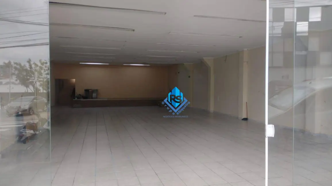 Sala Comercial para alugar, 300m2 em Vila Alto de Santo André, Santo Andre - SP - imagem 5 Foto 5 de Sala Comercial para alugar, 300m2 em Vila Alto de Santo André, Santo Andre - SP