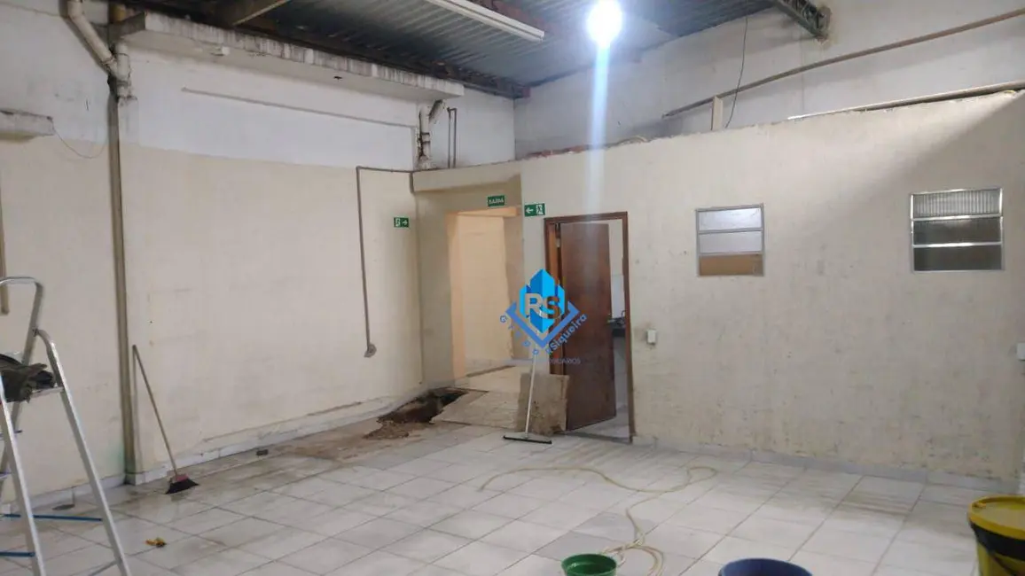 Sala Comercial para alugar, 300m2 em Vila Alto de Santo André, Santo Andre - SP - imagem 9 Foto 9 de Sala Comercial para alugar, 300m2 em Vila Alto de Santo André, Santo Andre - SP