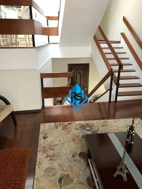 Foto 2 de Sobrado com 3 quartos à venda, 233m2 em Sao Bernardo Do Campo - SP