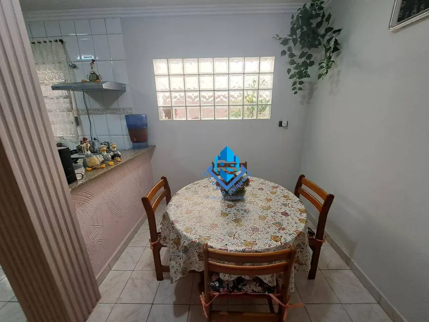 Foto 7 de Sobrado com 4 quartos para alugar, 104m2 em Santa Terezinha, Sao Bernardo Do Campo - SP