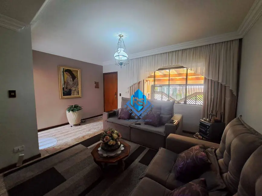 Foto 2 de Sobrado com 4 quartos para alugar, 104m2 em Santa Terezinha, Sao Bernardo Do Campo - SP