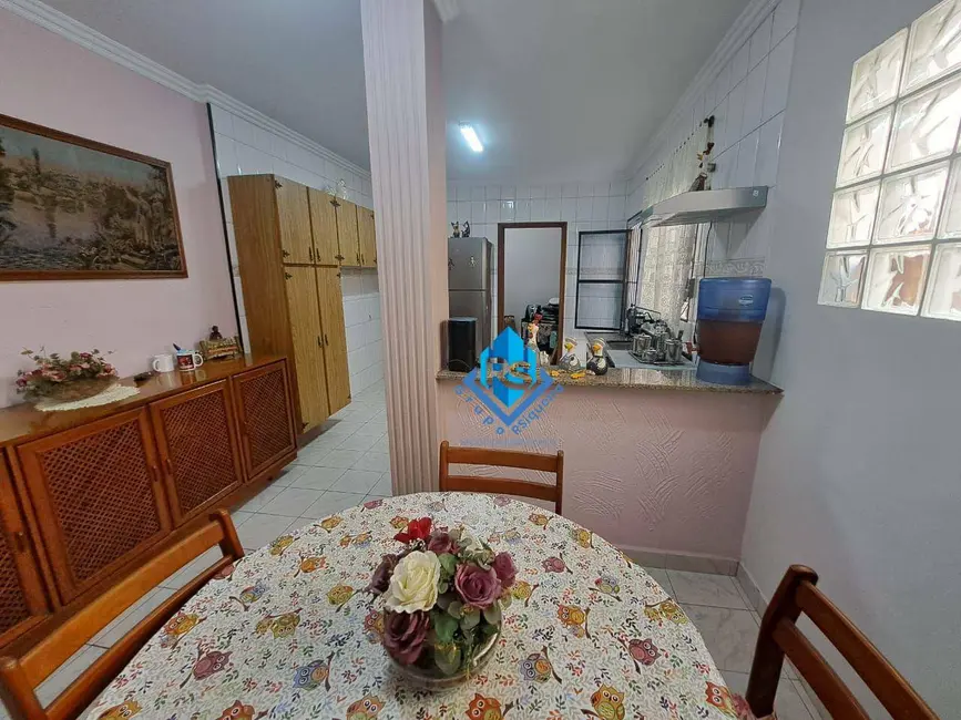 Foto 9 de Sobrado com 4 quartos para alugar, 104m2 em Santa Terezinha, Sao Bernardo Do Campo - SP