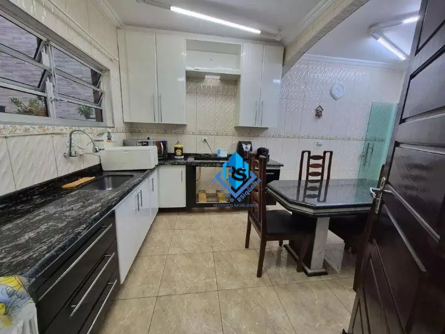 Foto 6 de Sobrado com 3 quartos para alugar, 207m2 em Nova Petrópolis, Sao Bernardo Do Campo - SP