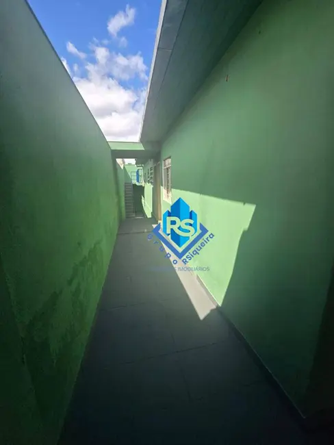 Casa com 3 quartos à venda, 108m2 em Alves Dias, Sao Bernardo Do Campo - SP - imagem 4 Foto 4 de Casa com 3 quartos à venda, 108m2 em Alves Dias, Sao Bernardo Do Campo - SP