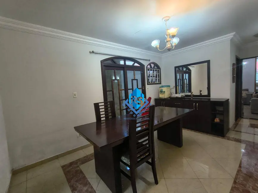 Foto 8 de Sobrado com 4 quartos à venda, 150m2 em Santa Terezinha, Sao Bernardo Do Campo - SP