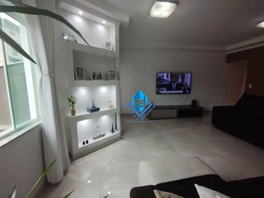 Sobrado com 3 quartos à venda, 136m2 em Sao Bernardo Do Campo - SP - imagem 6 Foto 6 de Sobrado com 3 quartos à venda, 136m2 em Sao Bernardo Do Campo - SP