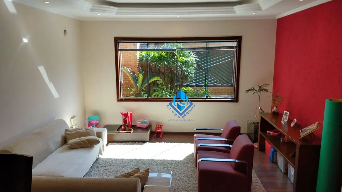 Foto 2 de Sobrado com 3 quartos à venda, 250m2 em Dos Casa, Sao Bernardo Do Campo - SP