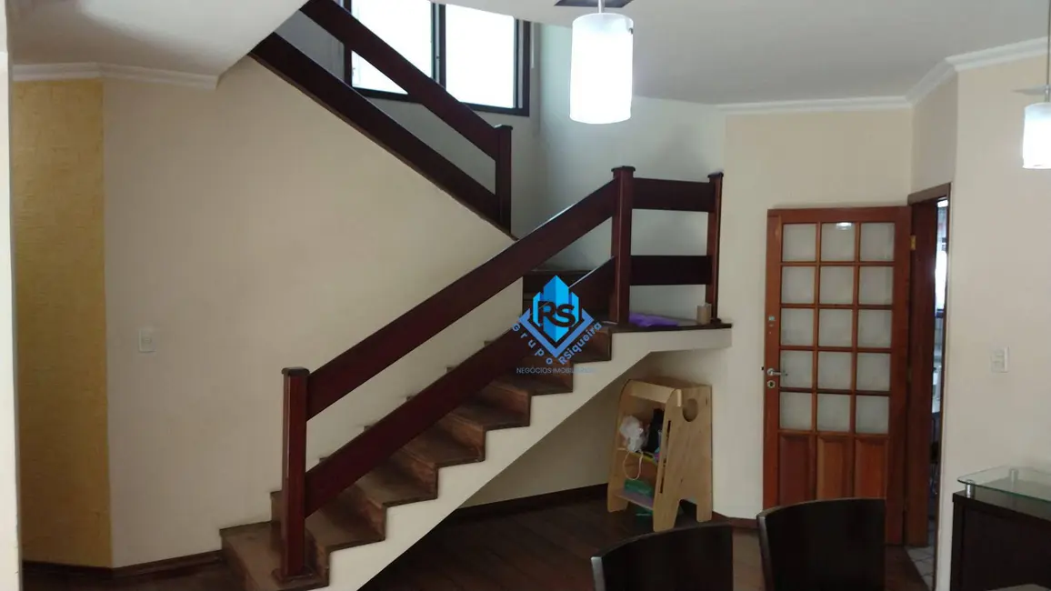 Foto 6 de Sobrado com 3 quartos à venda, 250m2 em Dos Casa, Sao Bernardo Do Campo - SP