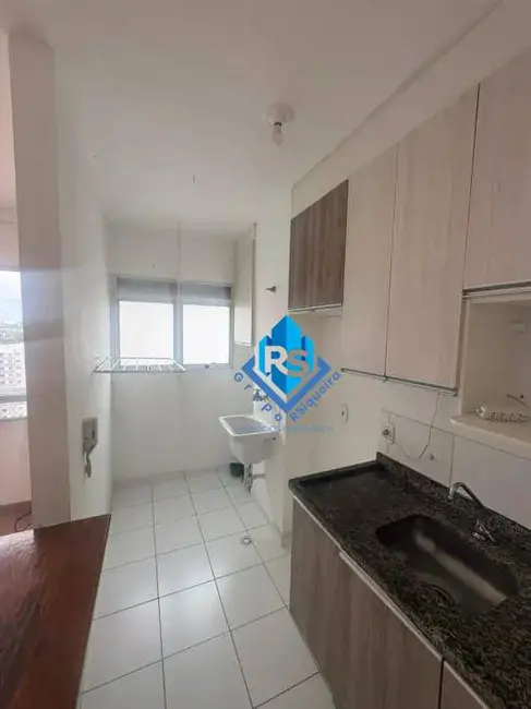 Foto 5 de Apartamento com 2 quartos à venda, 44m2 em Canhema, Diadema - SP