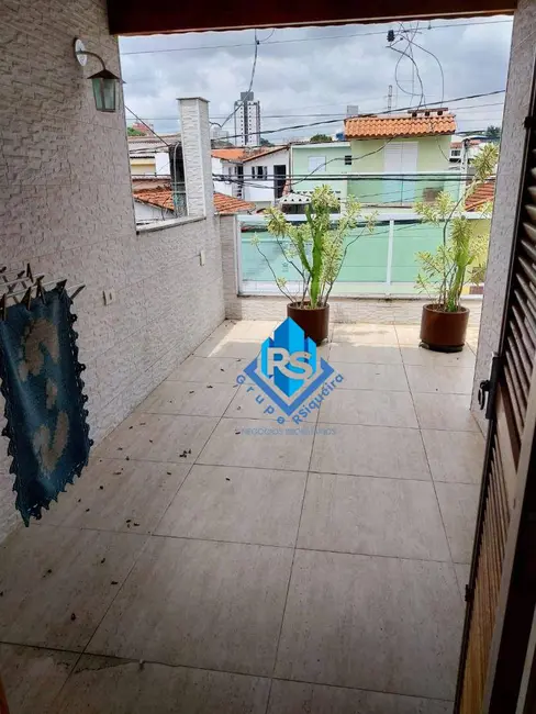 Sobrado com 4 quartos à venda, 120m2 em Sao Bernardo Do Campo - SP - imagem 1 Foto 1 de Sobrado com 4 quartos à venda, 120m2 em Sao Bernardo Do Campo - SP