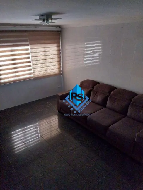 Sobrado com 4 quartos à venda, 120m2 em Sao Bernardo Do Campo - SP - imagem 3 Foto 3 de Sobrado com 4 quartos à venda, 120m2 em Sao Bernardo Do Campo - SP