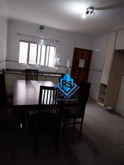 Sobrado com 4 quartos à venda, 120m2 em Sao Bernardo Do Campo - SP - imagem 5 Foto 5 de Sobrado com 4 quartos à venda, 120m2 em Sao Bernardo Do Campo - SP