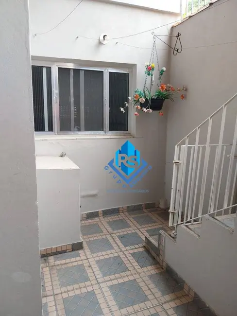 Sobrado com 4 quartos à venda, 120m2 em Sao Bernardo Do Campo - SP - imagem 8 Foto 8 de Sobrado com 4 quartos à venda, 120m2 em Sao Bernardo Do Campo - SP