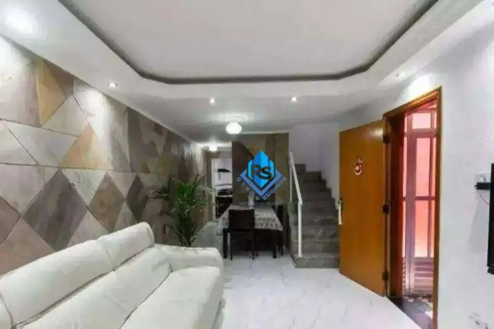 Foto 1 de Sobrado com 3 quartos para alugar, 150m2 em Taboão, Diadema - SP