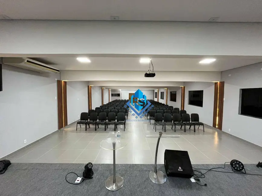 Foto 1 de Sala Comercial à venda e para alugar, 735m2 em Vila Luzita, Santo Andre - SP