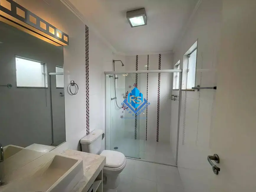 Foto 8 de Sobrado com 3 quartos à venda, 190m2 em Sao Bernardo Do Campo - SP