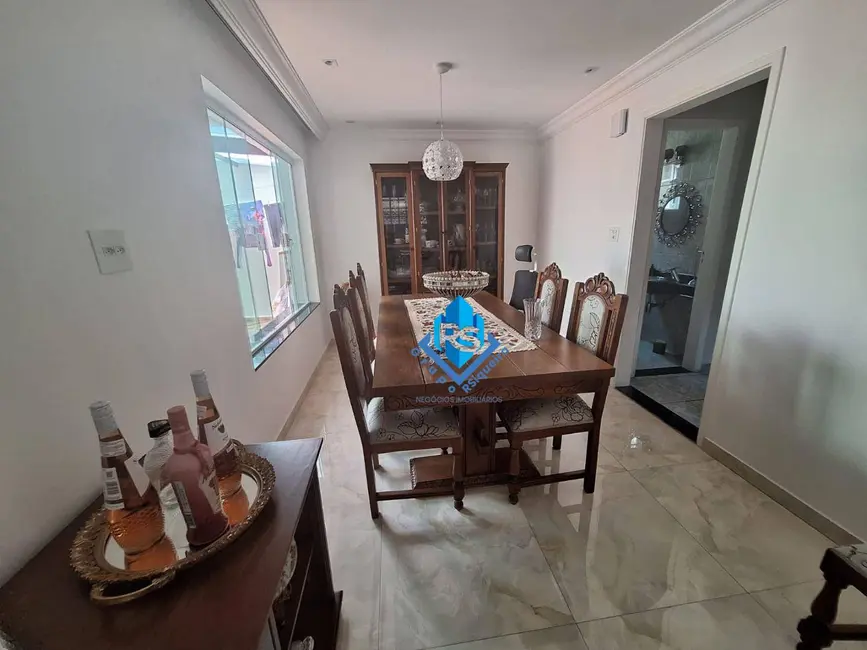 Foto 5 de Sobrado com 3 quartos à venda, 193m2 em Santa Terezinha, Sao Bernardo Do Campo - SP