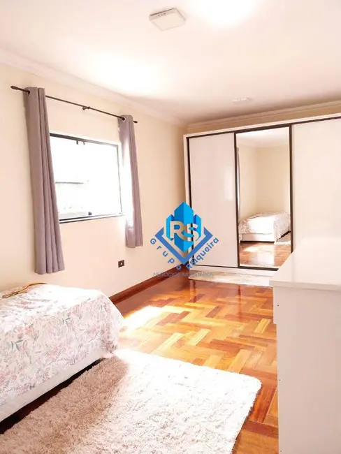 Foto 9 de Sobrado com 4 quartos à venda, 200m2 em Jardim Las Vegas, Santo Andre - SP