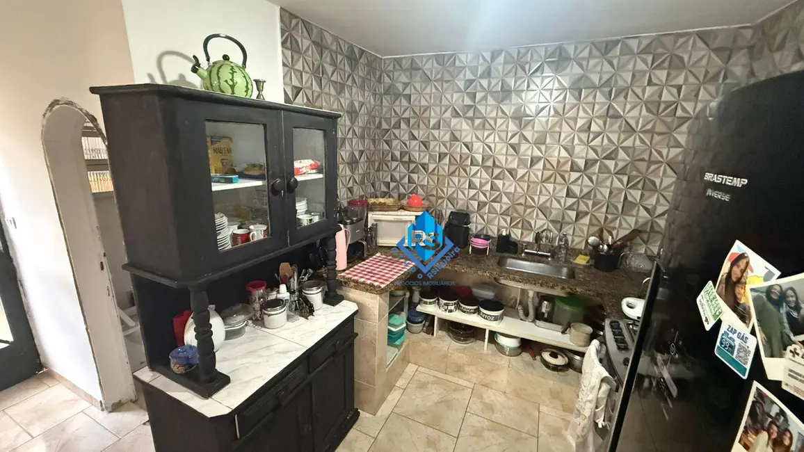 Casa com 3 quartos à venda, 168m2 em Nova Petrópolis, Sao Bernardo Do Campo - SP - imagem 4 Foto 4 de Casa com 3 quartos à venda, 168m2 em Nova Petrópolis, Sao Bernardo Do Campo - SP