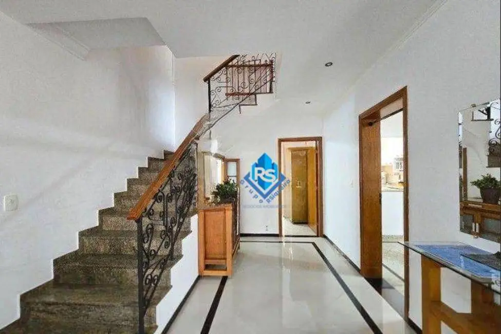 Foto 8 de Sobrado com 4 quartos para alugar, 305m2 em Sao Bernardo Do Campo - SP