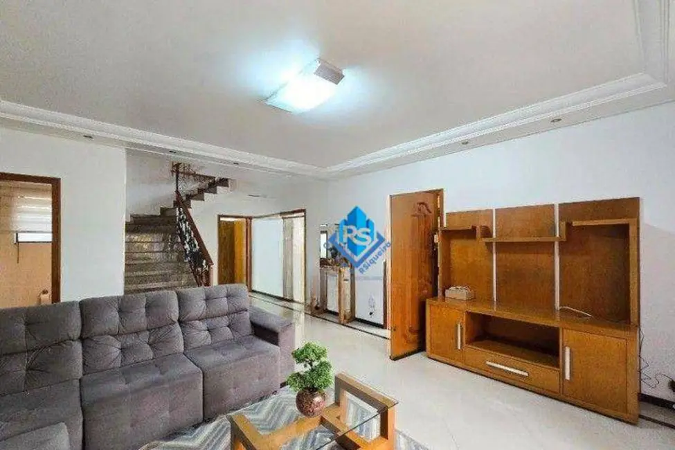 Foto 5 de Sobrado com 4 quartos para alugar, 305m2 em Sao Bernardo Do Campo - SP