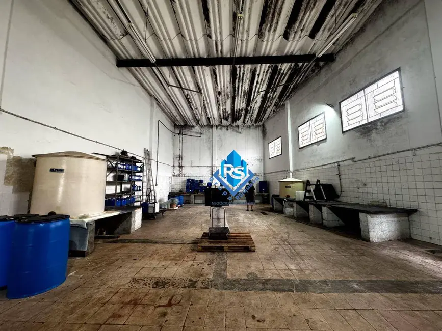 Foto 8 de Armazém / Galpão à venda e para alugar, 369m2 em Canhema, Diadema - SP