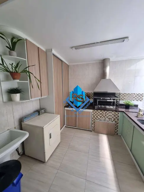 Foto 9 de Sobrado com 3 quartos à venda, 194m2 em Sao Bernardo Do Campo - SP