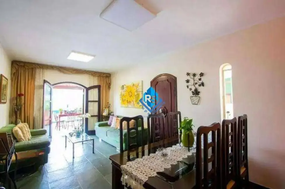 Foto 1 de Sobrado com 4 quartos à venda, 159m2 em Vila Scarpelli, Santo Andre - SP