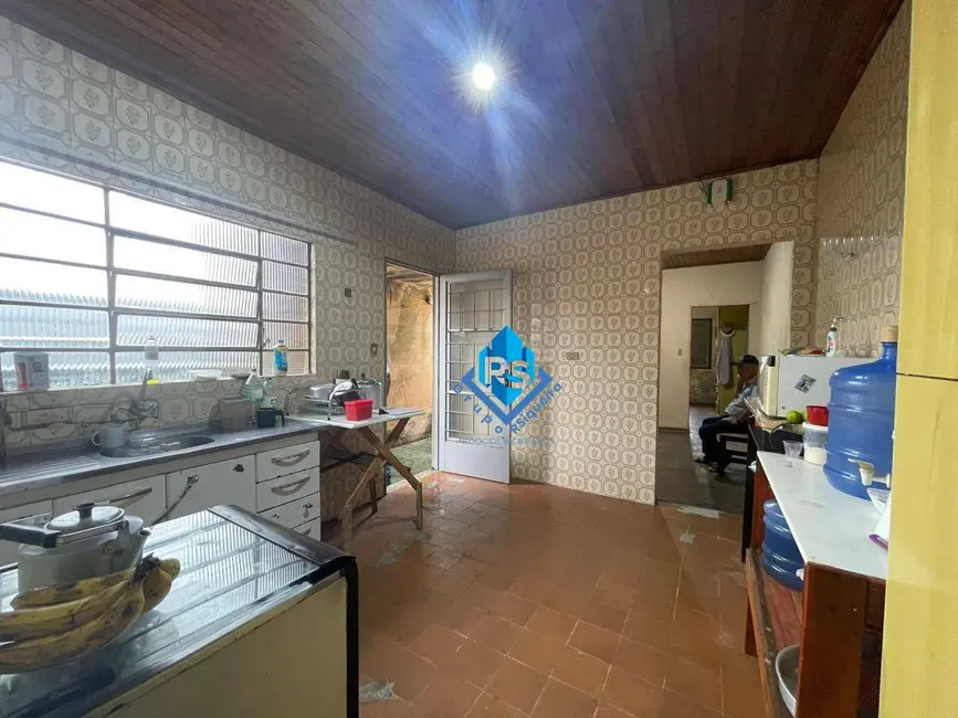 Casa com 3 quartos à venda, 155m2 em Alves Dias, Sao Bernardo Do Campo - SP - imagem 3 Foto 3 de Casa com 3 quartos à venda, 155m2 em Alves Dias, Sao Bernardo Do Campo - SP
