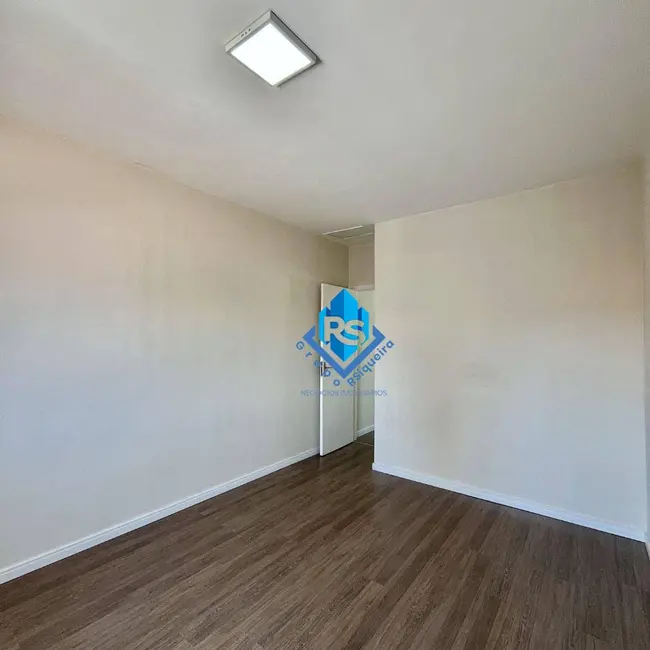 Sobrado com 2 quartos para alugar, 97m2 em Santa Terezinha, Sao Bernardo Do Campo - SP - imagem 9 Foto 9 de Sobrado com 2 quartos para alugar, 97m2 em Santa Terezinha, Sao Bernardo Do Campo - SP