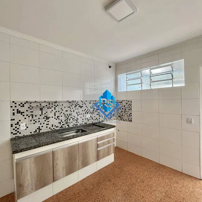 Sobrado com 2 quartos para alugar, 97m2 em Santa Terezinha, Sao Bernardo Do Campo - SP - imagem 6 Foto 6 de Sobrado com 2 quartos para alugar, 97m2 em Santa Terezinha, Sao Bernardo Do Campo - SP