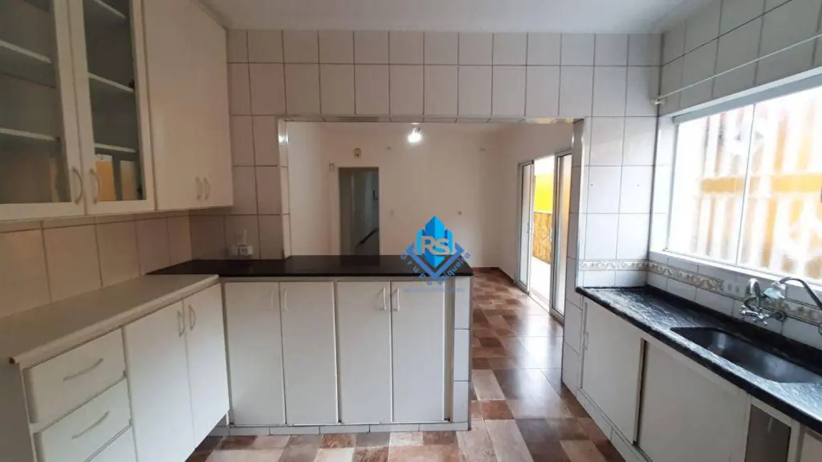 Foto 8 de Sobrado com 3 quartos para alugar, 161m2 em Sao Bernardo Do Campo - SP