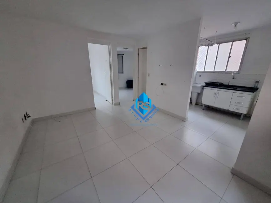 Foto 5 de Apartamento com 2 quartos para alugar, 47m2 em Santa Terezinha, Sao Bernardo Do Campo - SP