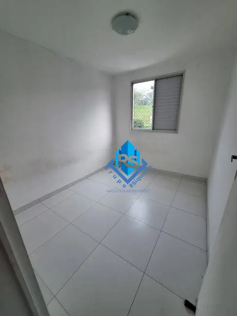 Foto 4 de Apartamento com 2 quartos para alugar, 47m2 em Santa Terezinha, Sao Bernardo Do Campo - SP