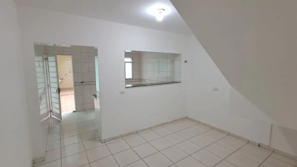 Foto 3 de Sobrado com 3 quartos para alugar, 170m2 em Parque Terra Nova II, Sao Bernardo Do Campo - SP