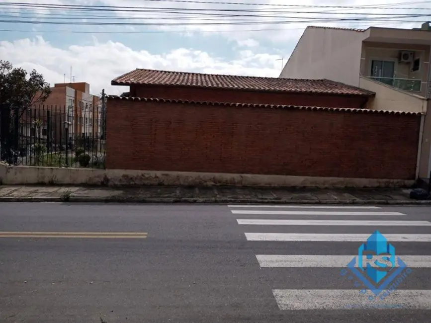 Casa com 3 quartos para alugar, 300m2 em Sao Bernardo Do Campo - SP - imagem 4 Foto 4 de Casa com 3 quartos para alugar, 300m2 em Sao Bernardo Do Campo - SP
