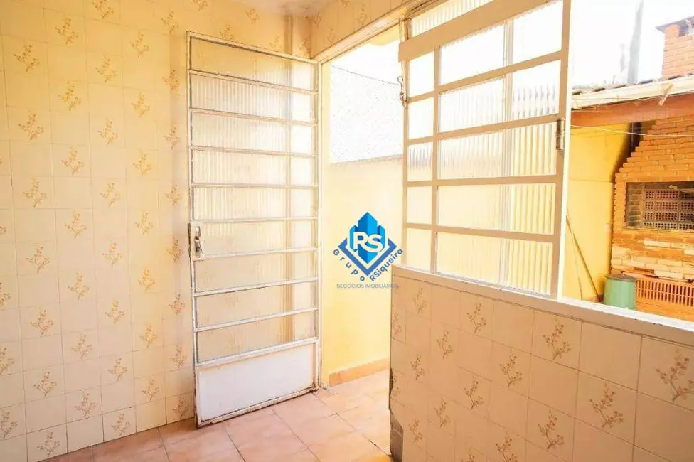 Sobrado com 3 quartos para alugar, 145m2 em Santa Terezinha, Sao Bernardo Do Campo - SP - imagem 6 Foto 6 de Sobrado com 3 quartos para alugar, 145m2 em Santa Terezinha, Sao Bernardo Do Campo - SP