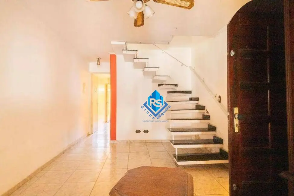 Sobrado com 3 quartos para alugar, 145m2 em Santa Terezinha, Sao Bernardo Do Campo - SP - imagem 2 Foto 2 de Sobrado com 3 quartos para alugar, 145m2 em Santa Terezinha, Sao Bernardo Do Campo - SP