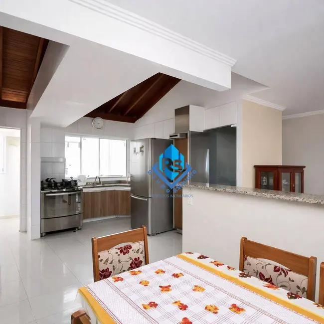 Casa com 4 quartos à venda, 233m2 em Nova Petrópolis, Sao Bernardo Do Campo - SP - imagem 5 Foto 5 de Casa com 4 quartos à venda, 233m2 em Nova Petrópolis, Sao Bernardo Do Campo - SP