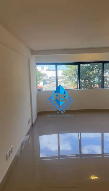 Foto 2 de Sala Comercial à venda, 40m2 em Vila Gilda, Santo Andre - SP